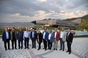 BAŞKAN ŞENLİKOĞLU DEĞERLENDİRME VE İSTİŞARE TOPLANTISINA KATILDI