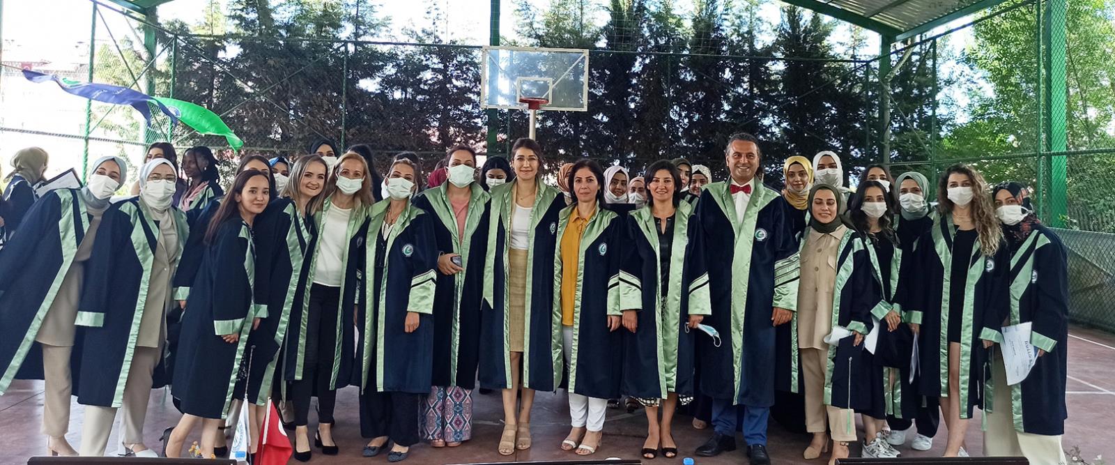 Giresun Üniversitesi Sağlık Bilimleri Fakültesi Mezuniyet Töreni Yapıldı