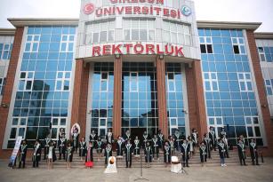 Tıp Fakültemiz Dördüncü Dönem Mezunlarını Verdi