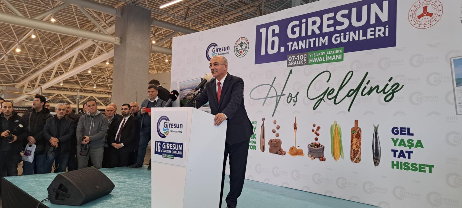 Rektör Prof. Dr. Yılmaz Can Giresun Günlerinde