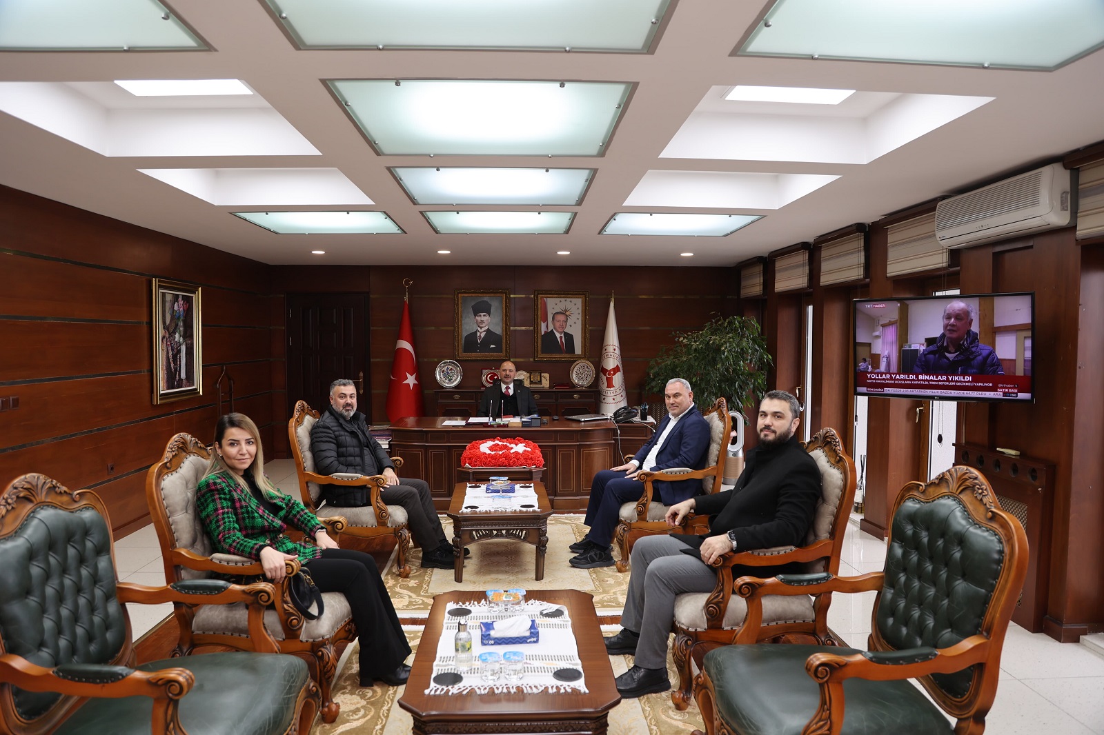 Vali Serdengeçti’nin Yeni Yılın İlk Günlerindeki Makam Kabulleri