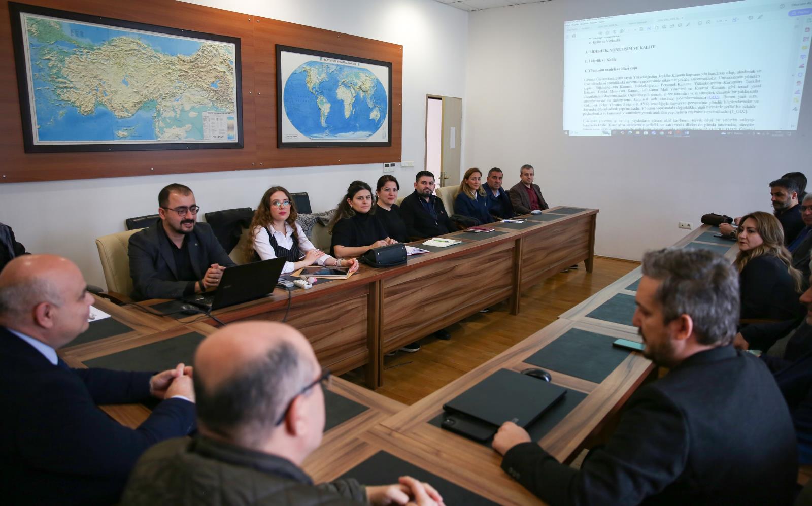 Üniversitemiz Kalite Komisyonu Toplantısı Gerçekleştirildi