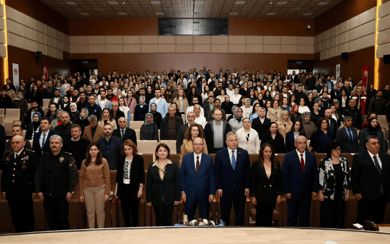 “Sağlıklı Aile – Güçlü Toplum” Söyleşisi Giresun’da Gerçekleşti