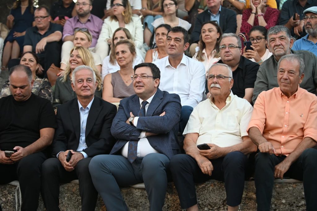 GİRESUN BELEDİYE BAŞKANI FUAT KÖSE, 62. ULUSLARARASI TROYA FESTİVALİ’NDE