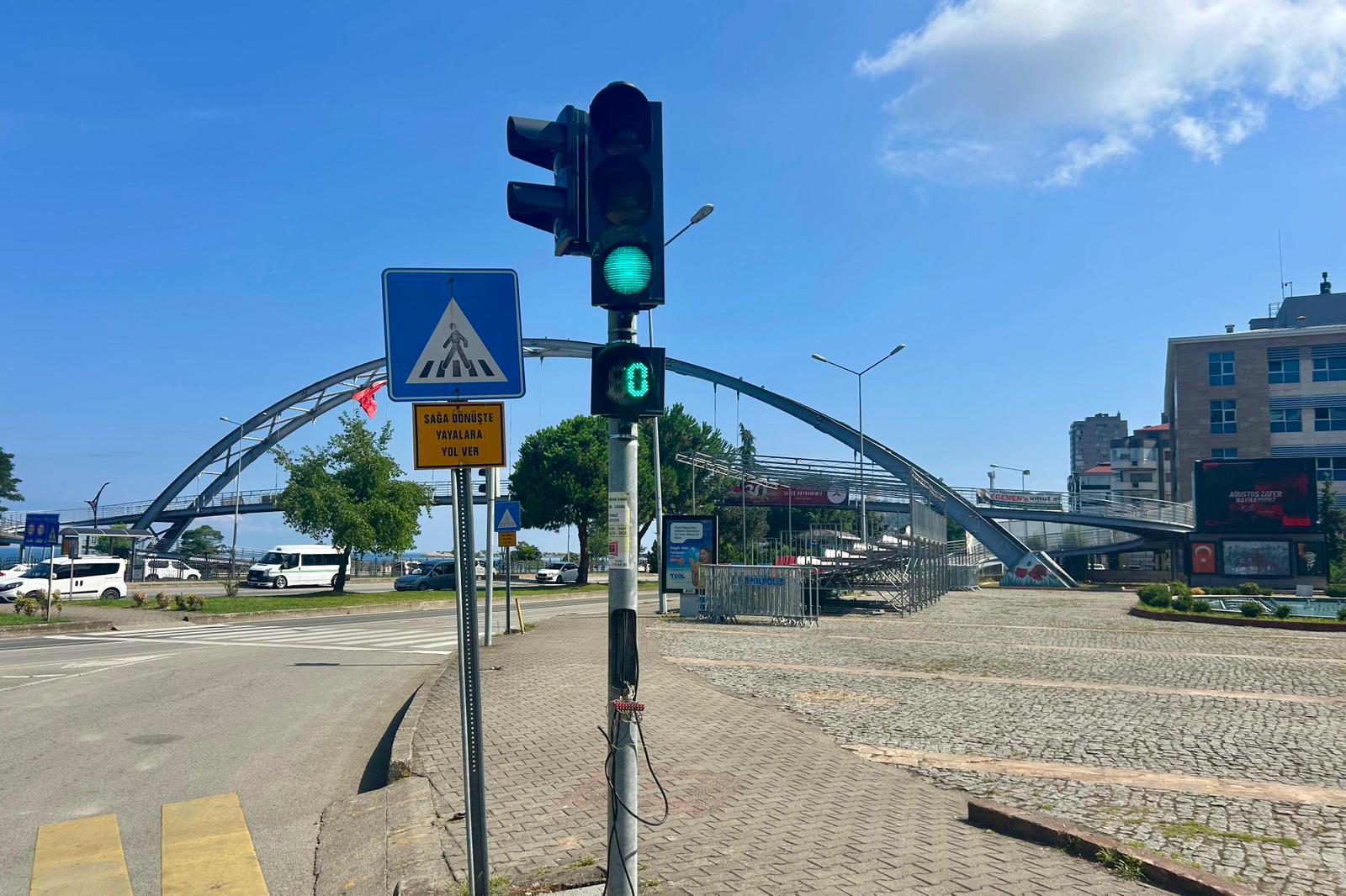 GİRESUN BELEDİYESİ ZABITA MÜDÜRLÜĞÜ’NDEN TRAFİK DÜZENİNE KATKI