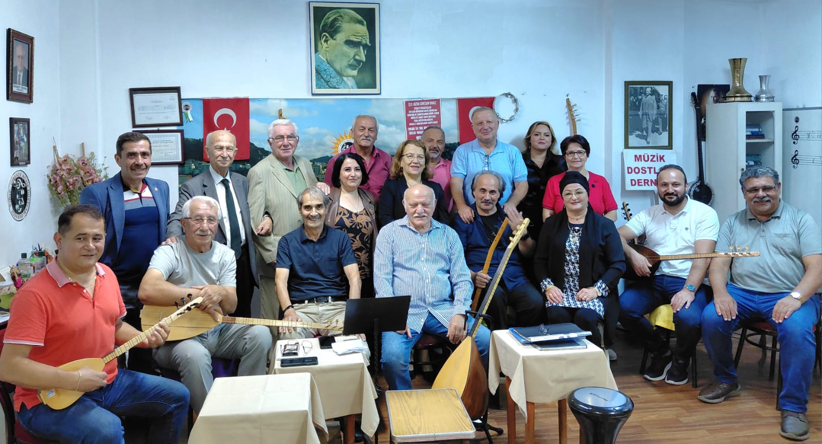 MÜZİK DOSTLARI DERNEĞİ SEZONU AÇTI