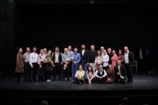 GBŞT ADANA’DA AYAKTA ALKIŞLANDI