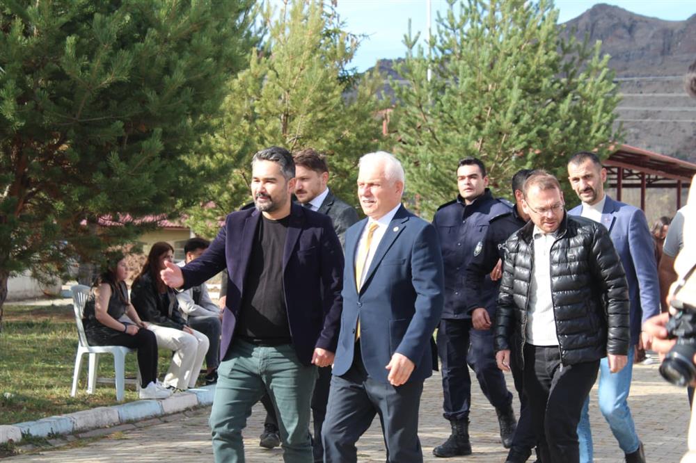 Alucra Turan Bulutçu MYO’da Hamsi Şenliği