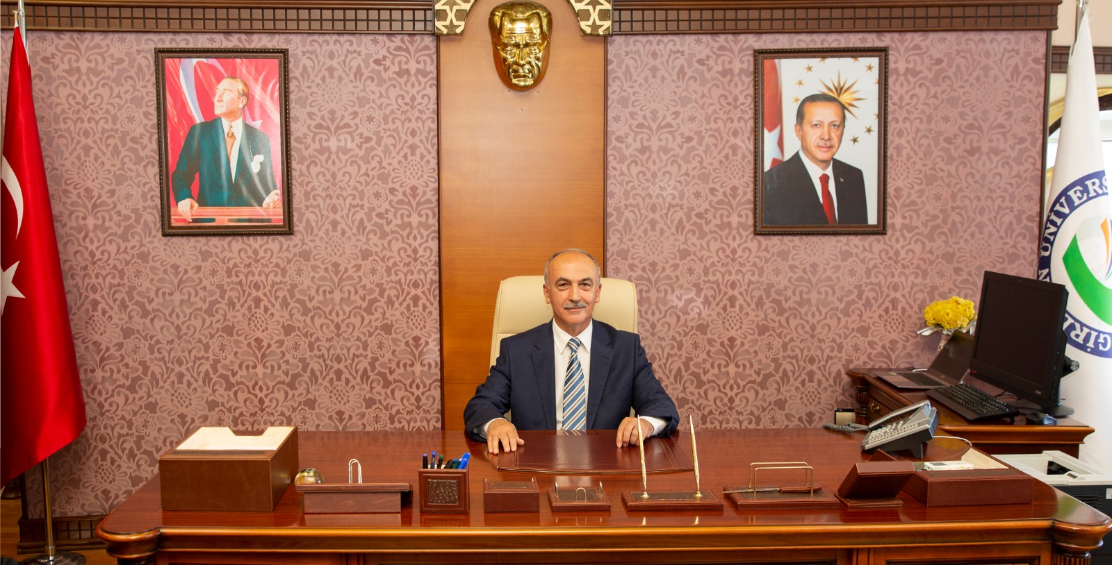 Rektörümüz Prof. Dr. Yılmaz Can’ın 29 Ekim Cumhuriyet Bayramı Mesajı