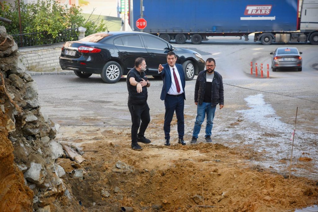 GİRESUN BELEDİYESİ YOL MESAİSİNDE