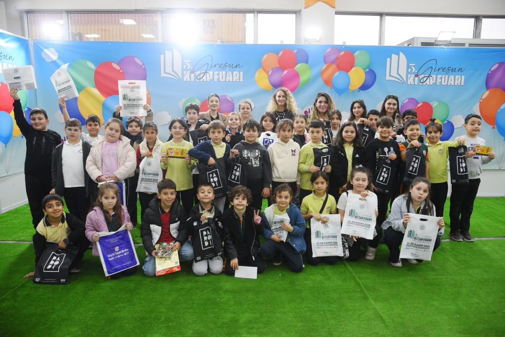 GİRESUN KİTAP FUARI ŞEHRE KÜLTÜREL HAREKETLİLİK GETİRDİ