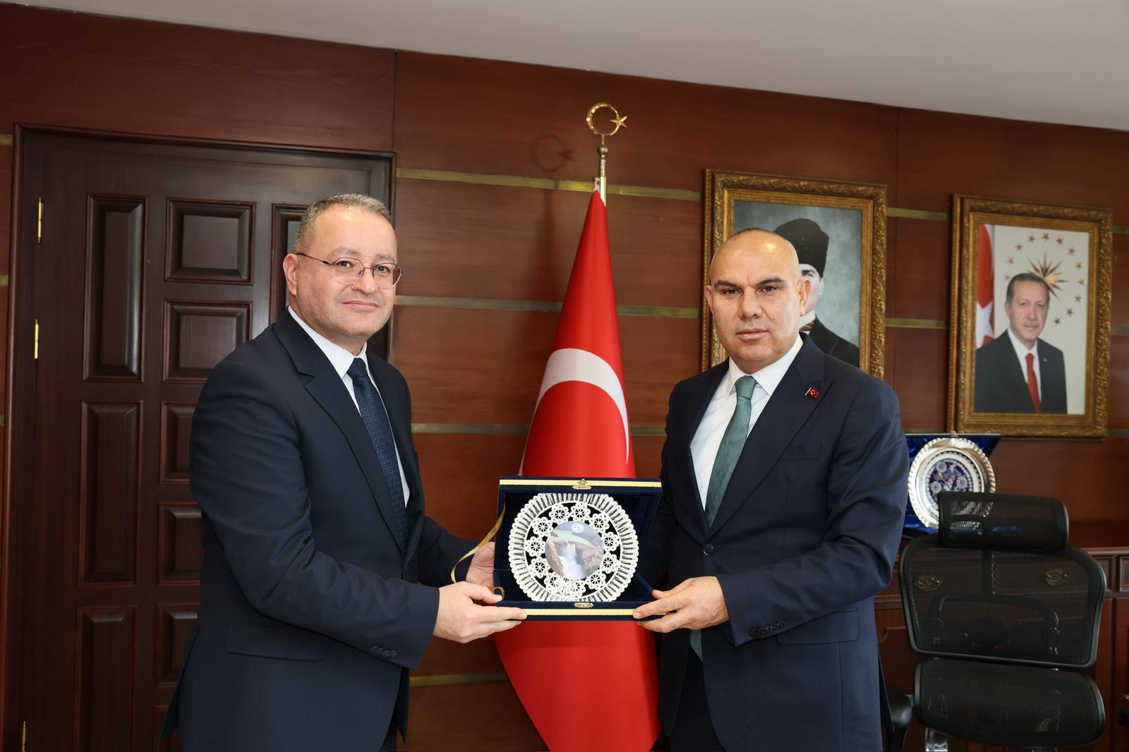 Vali Mustafa Koç, DSİ Bölge Müdürü Fatih Kişi’yi Kabul Etti