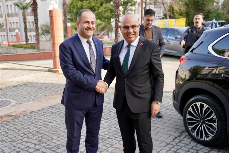 Vali Mustafa Koç’tan İade-i Ziyaretler