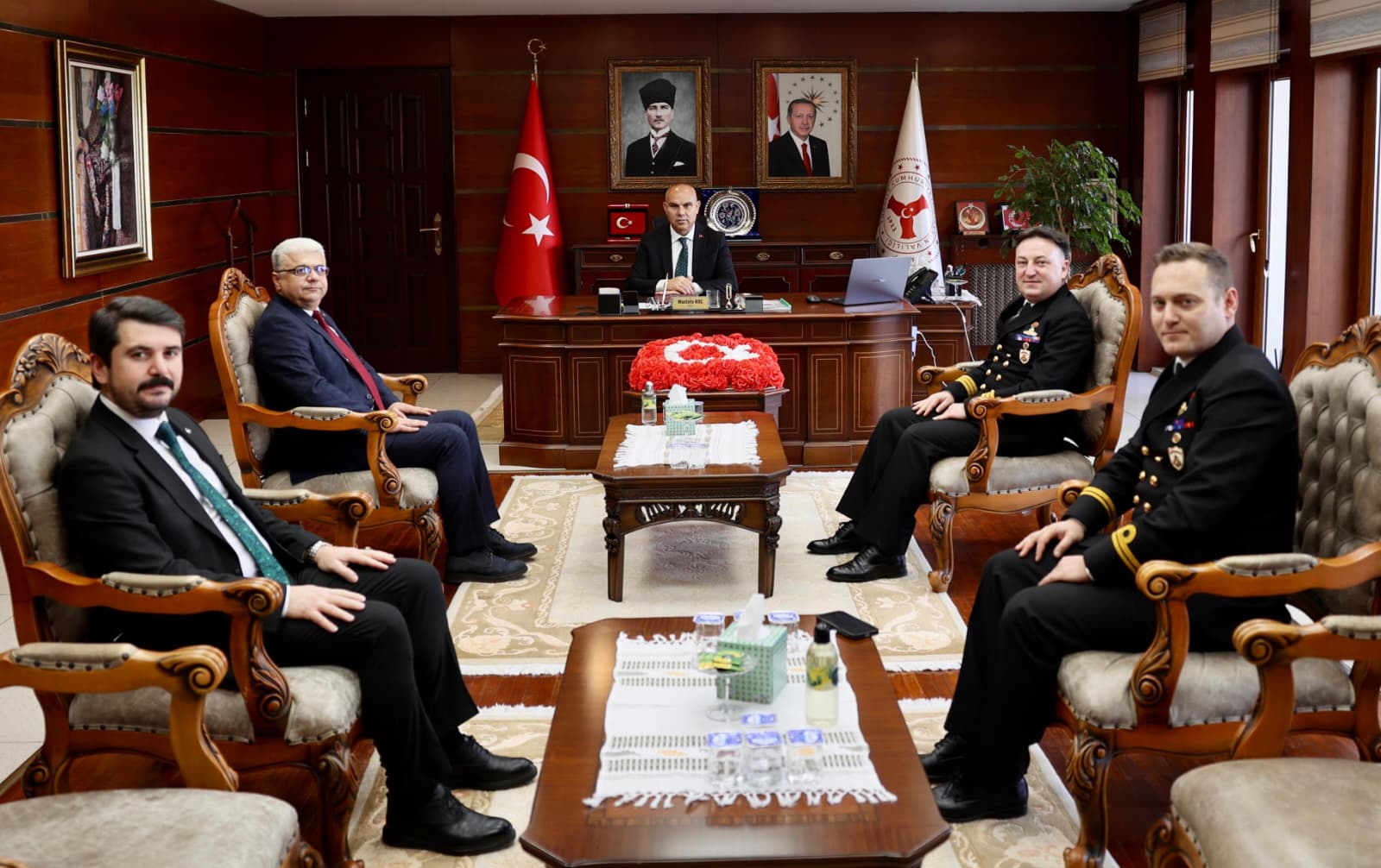 Vali Mustafa Koç, Meteoroloji ve Sahil Güvenlik Yetkililerini Kabul Etti