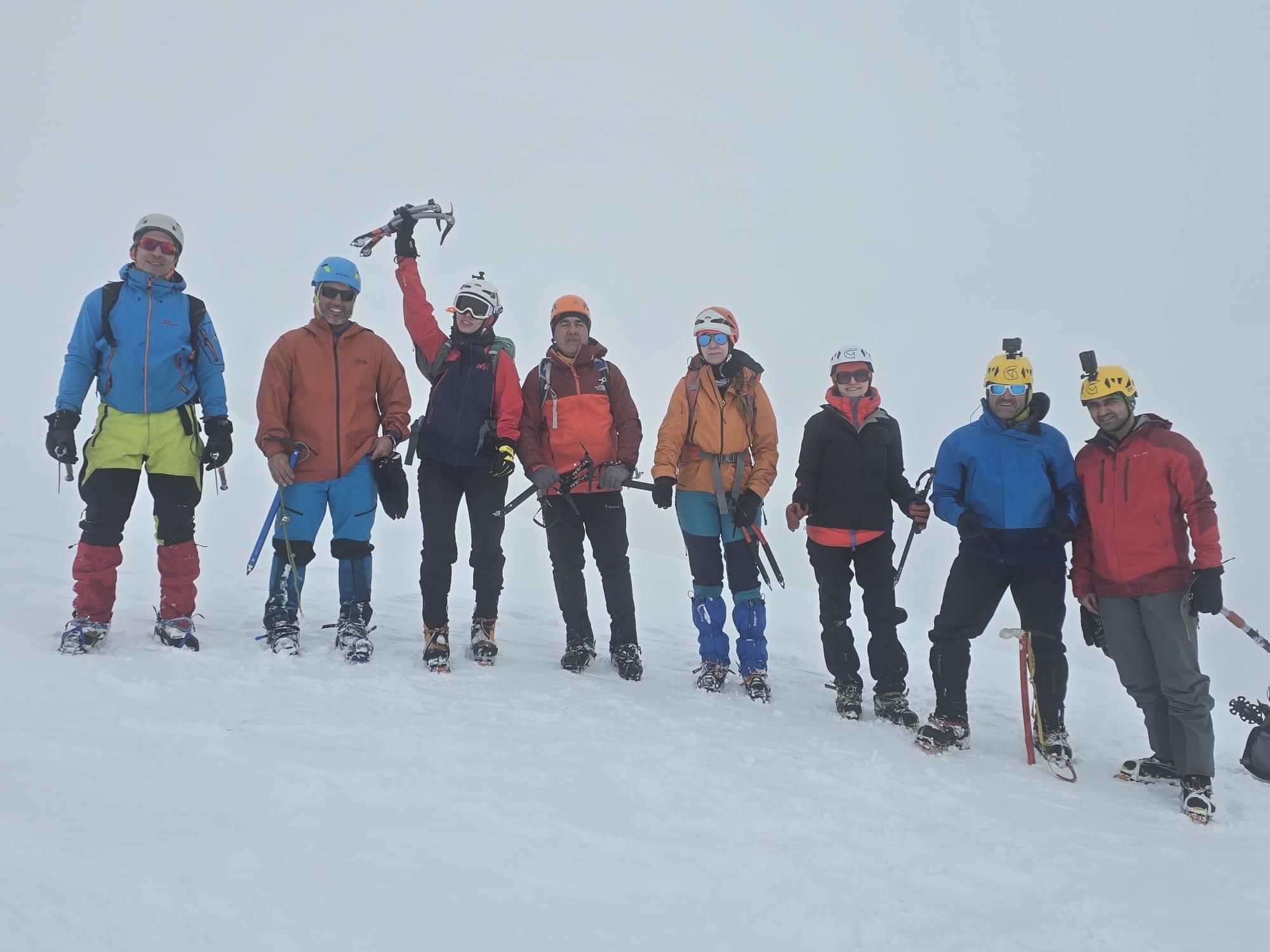 GİDOSK sporcusu Enes Eğilmez’den Uludağ Küçük Zirve tırmanışı