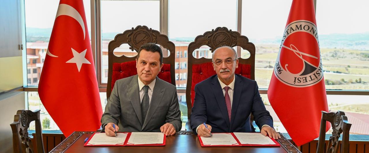 Giresun Üniversitesi ile Kastamonu Üniversitesi