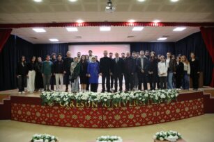 “Korkma Gençliğin Ruhu Burada” Konferansı Gerçekleştirildi