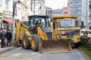 BELEDİYENİN SAHA ÇALIŞMALARINDA HIZ KESMEK YOK