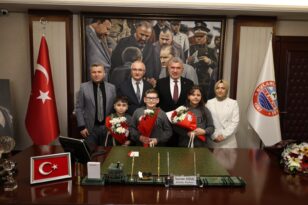 Başkan Sıbıç, Makam Koltuğunu Devretti