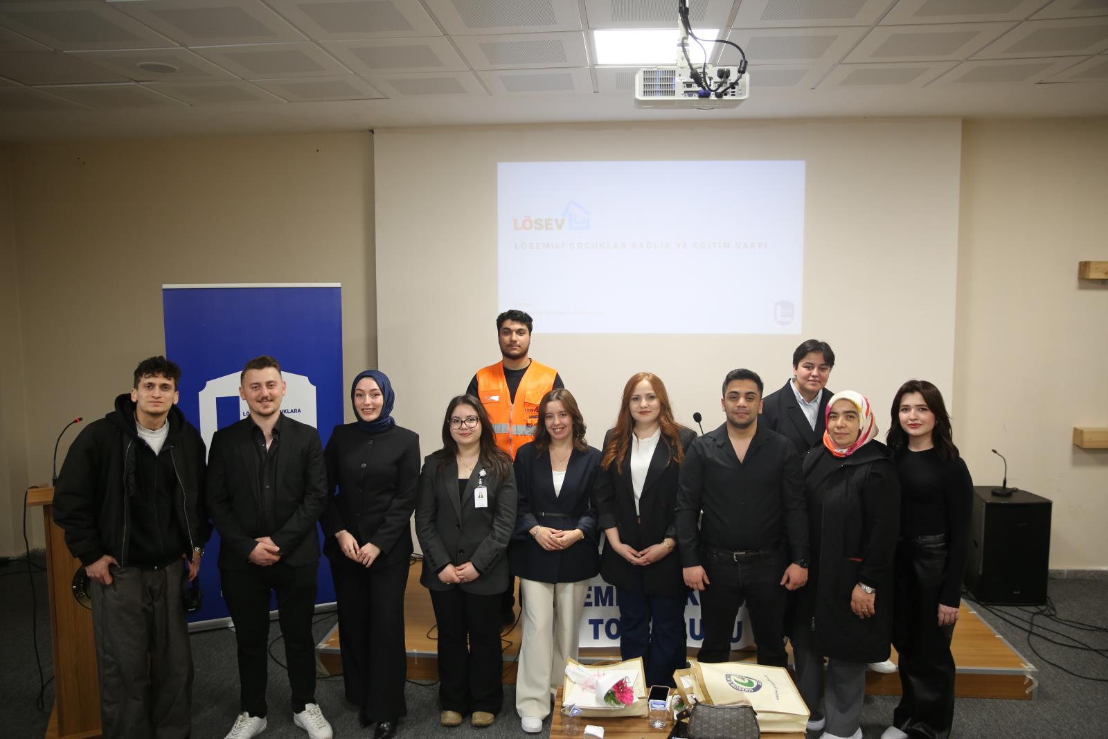 “LÖSEV Tanıtımı ve Fayda Proje Bilgilendirmesi” Semineri Gerçekleşti