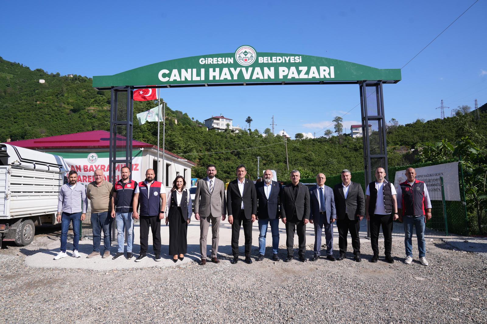 BAŞKAN KÖSE SÖZÜNÜ TUTTU, CANLI HAYVAN PAZARI HİZMETE GİRDİ