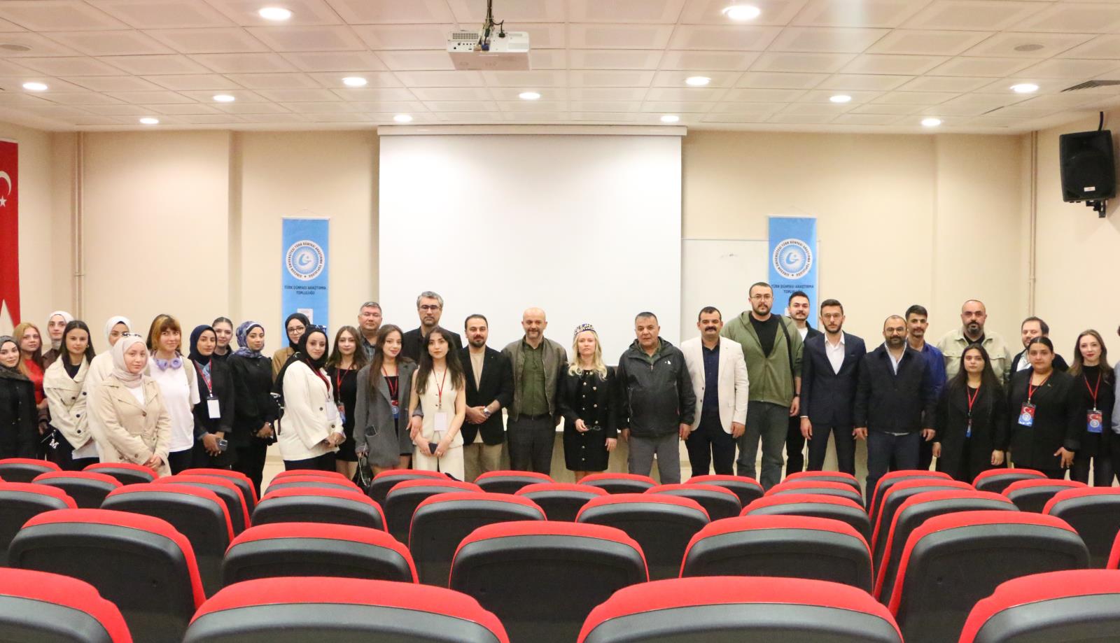 GRÜ’de “18 Mayıs 1944 Kırım Tatarlarının Sürgünü” Anıldı