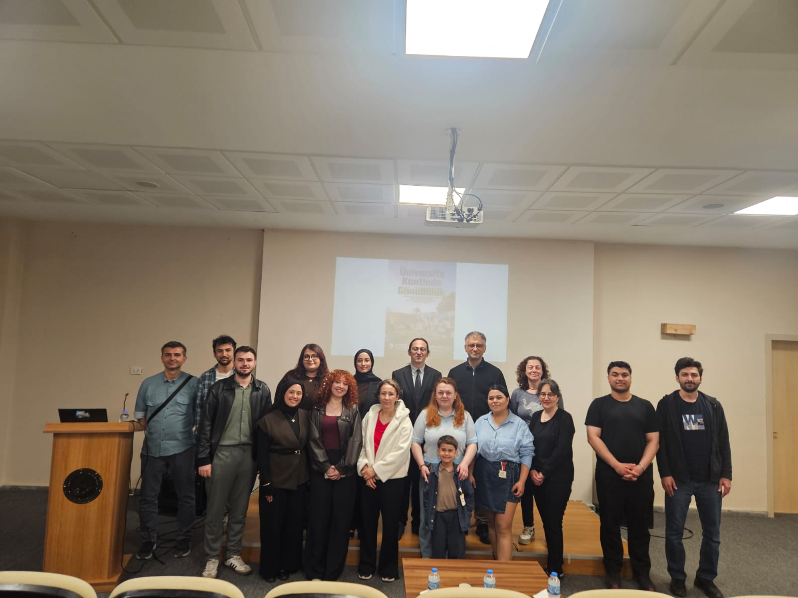 Üniversite Kentinde Gönüllülük Semineri Gerçekleştirildi