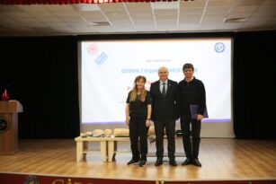 Giresun Üniversitesi’nde “İlk Yardım Farkındalık Eğitimi” Düzenlend
