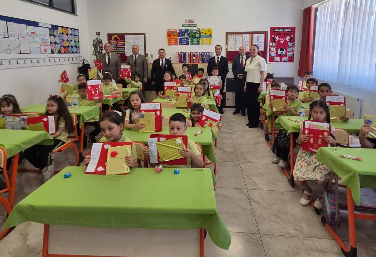2025-2026 Eğitim Öğretim Yılı Karne Heyecanı ile Sona Erdi
