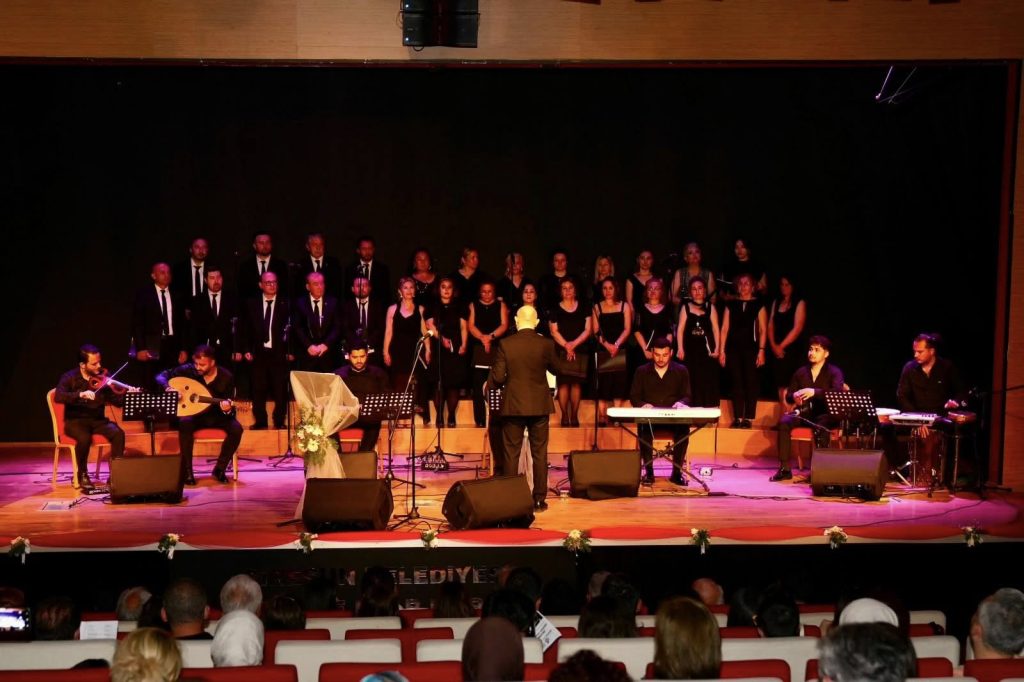 SANAT MÜZİĞİ RÜZGÂRI GİRESUN’DA ESTİ
