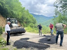 Duroğlu’nda Asfalt Seferberliği Başladı