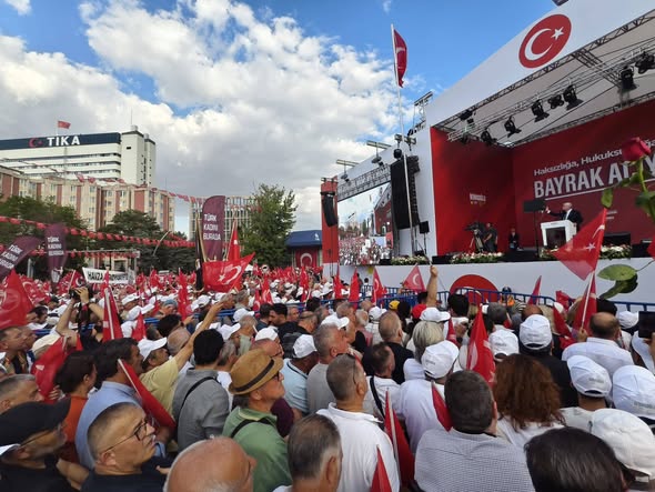 ANKARA TANDOĞAN’DA TARİHİ ŞAHLANIŞ: GİRESUN TEŞKİLATI ANKARA’YI SALLADI!
