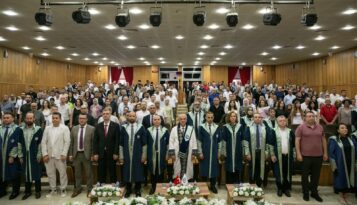 Giresun Üniversitesi Diş Hekimliği Fakültesi İlk Mezunlarını Uğurladı