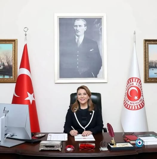 ​”AĞIZ VE DİŞ SAĞLIĞI GENEL SAĞLIĞIN AYRILMAZ BİR PARÇASIDIR”