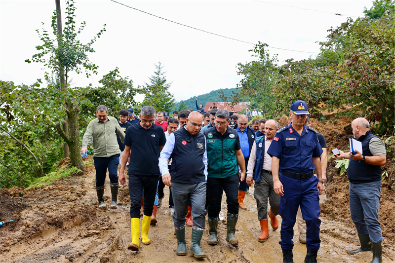 Valimiz Sayın Mustafa Koç, Yağlıdere’de Aşırı Yağışlardan