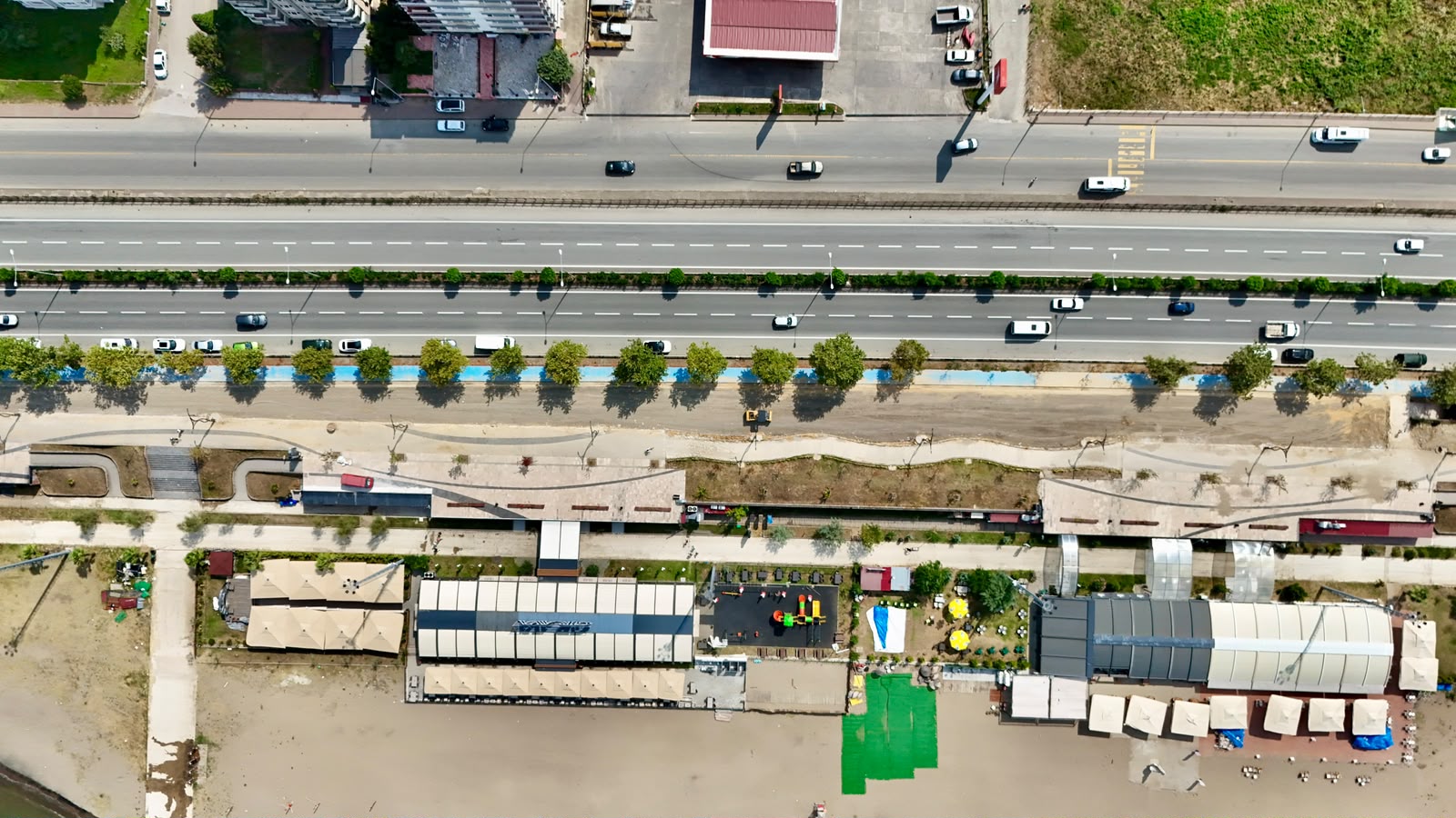 PLAJLAR BÖLGESİNDE OTOPARK ÇALIŞMASI BAŞLATTI