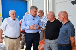 BAŞKAN SIBIÇ’TAN TMO FINDIK ALIM NOKTASINA ZİYARET
