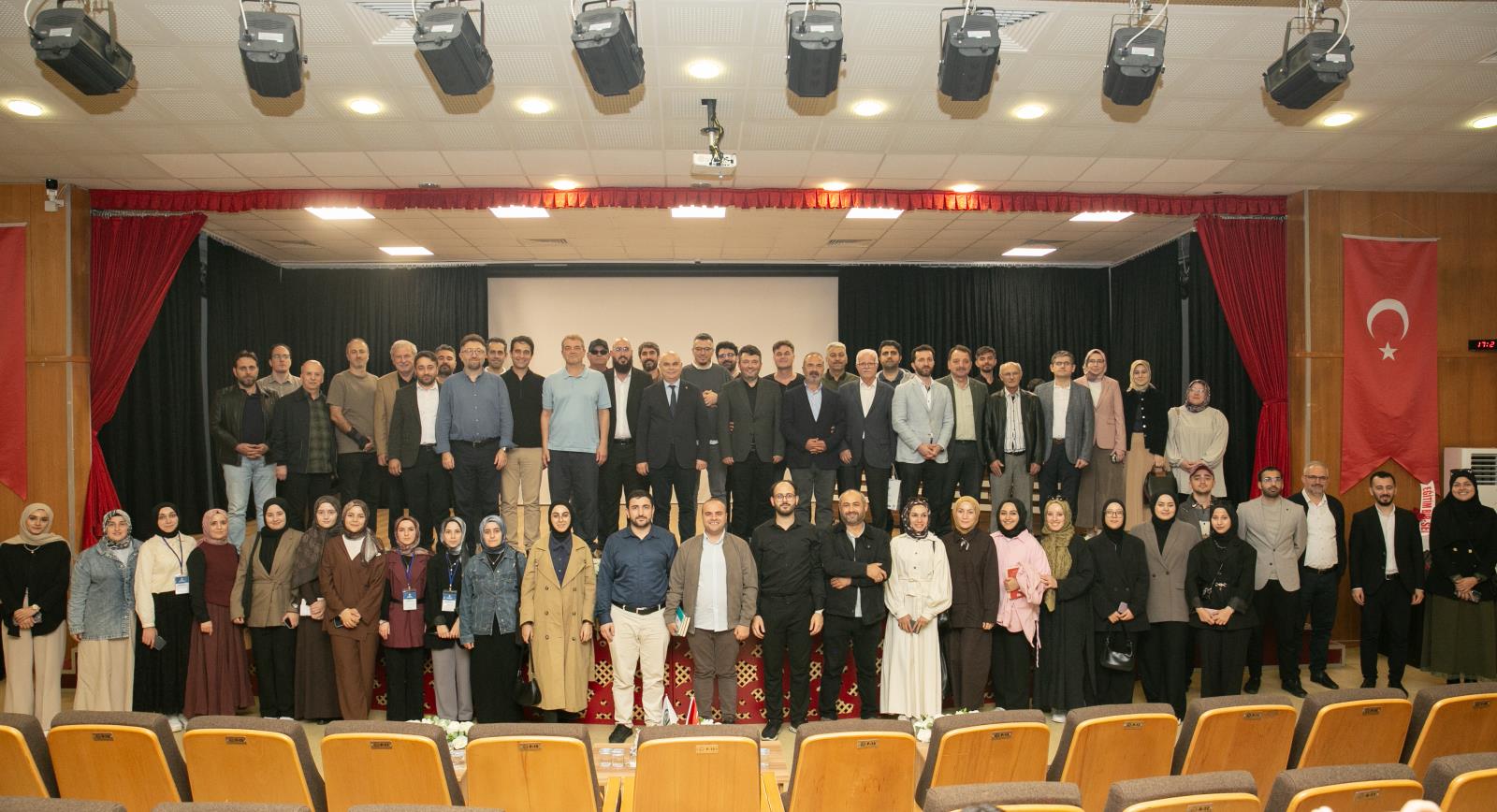Giresun Üniversitesinde “Bilim, Felsefe ve Din Üzerine Güncel Tartışmalar” Konferans Serisi Düzenlendi