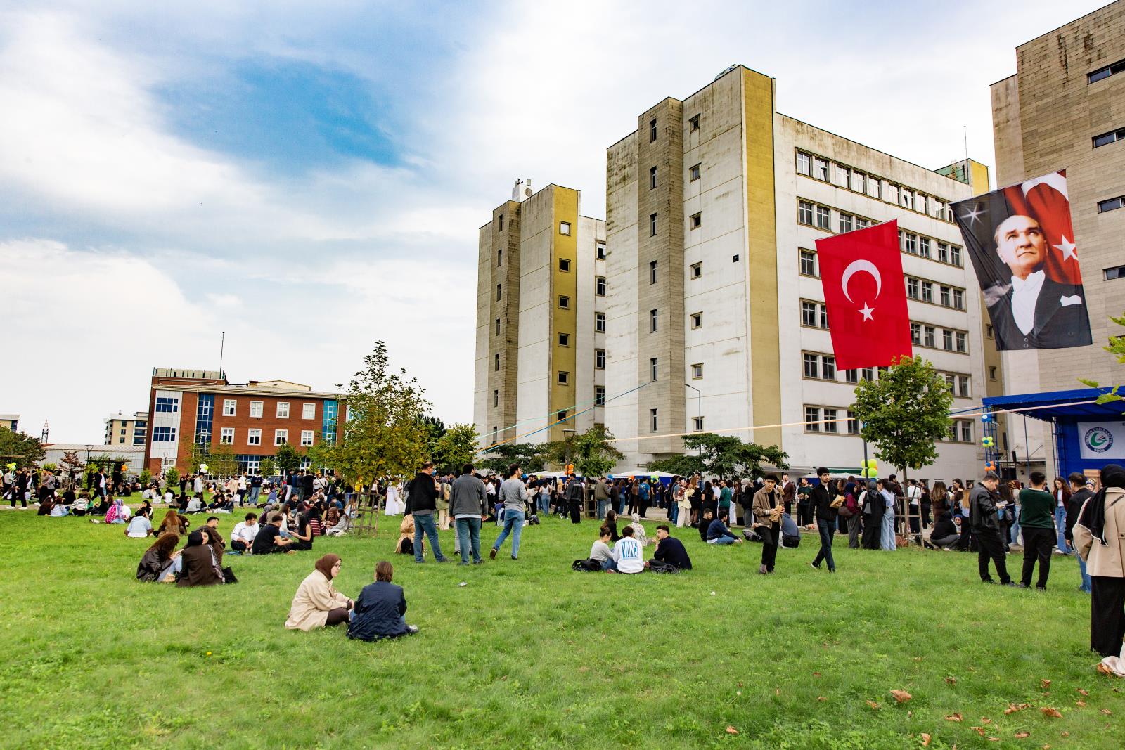 Giresun Üniversitesinde Geleneksel Balık Şenliği Coşkusu